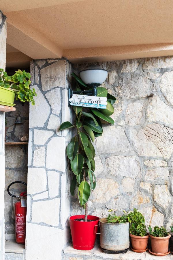 Apartmani Kamena Ruza ブドヴァ エクステリア 写真