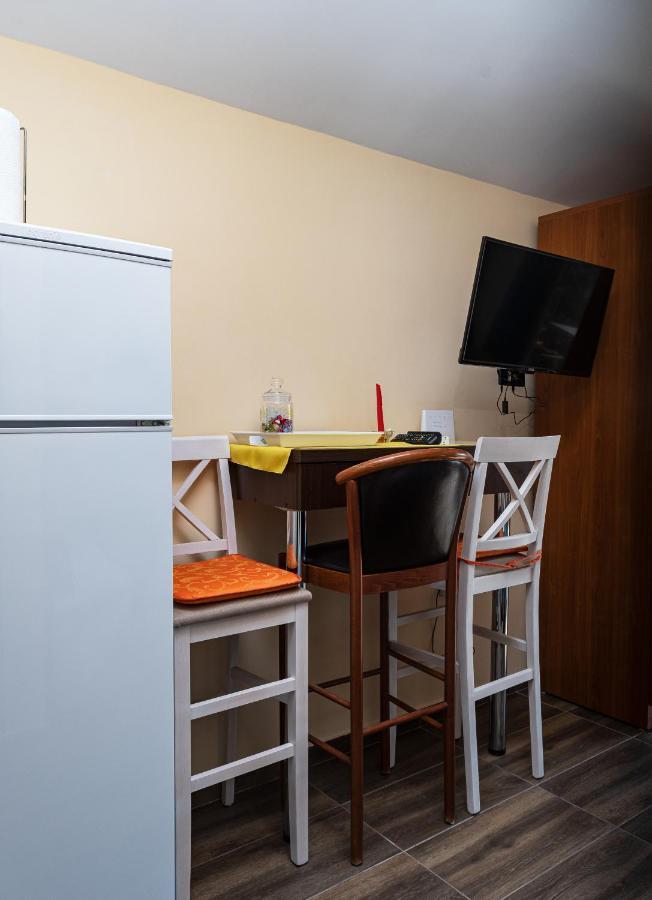Apartmani Kamena Ruza ブドヴァ エクステリア 写真